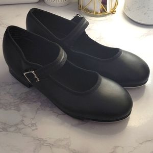 Capezio Girl Tap Shoes Black
